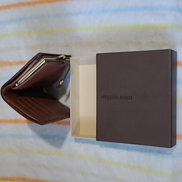 Lv mono compact wallet. - Picture 1 of 11